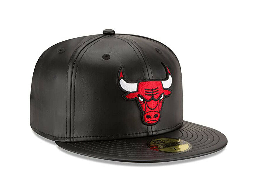 New Era Men 59FIFTY NBA Chicago Bulls Black Faux Leather Fitted Hat 7 1/8
